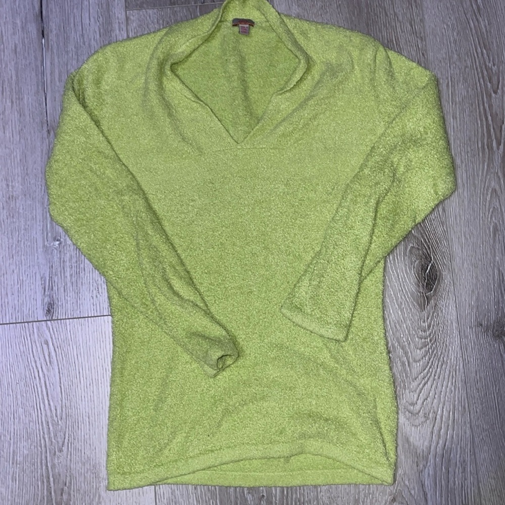 Super cool fuzzy like green v neck stretchy long sleeve/sweater
